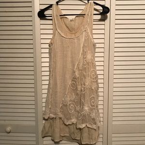 Lace swing dress 👗